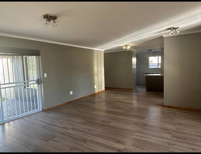 3 BEDROOM PROPERTY TO RENT IN PROTEA HEIGHTS